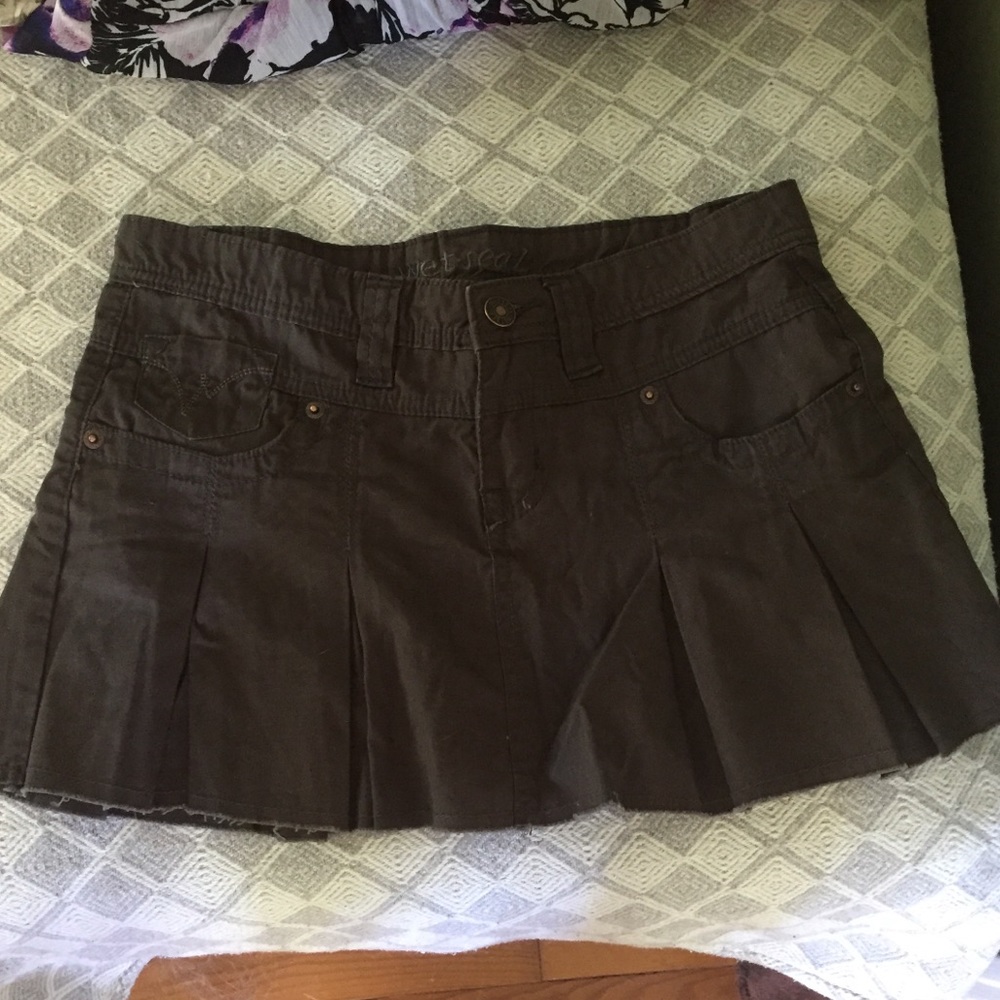 Wet Seal pleated mini skirt. Dark gray / olive